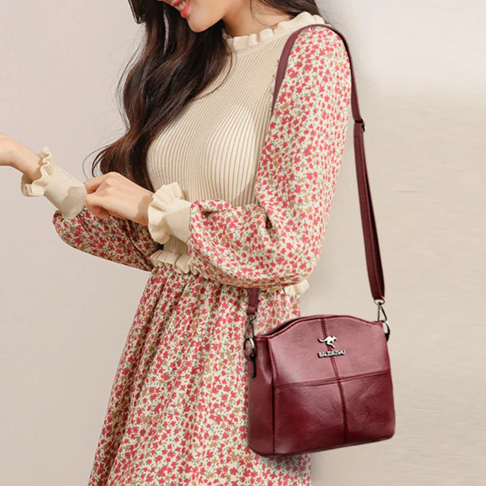 Luxury Designer Female Leather Purse and Handbag